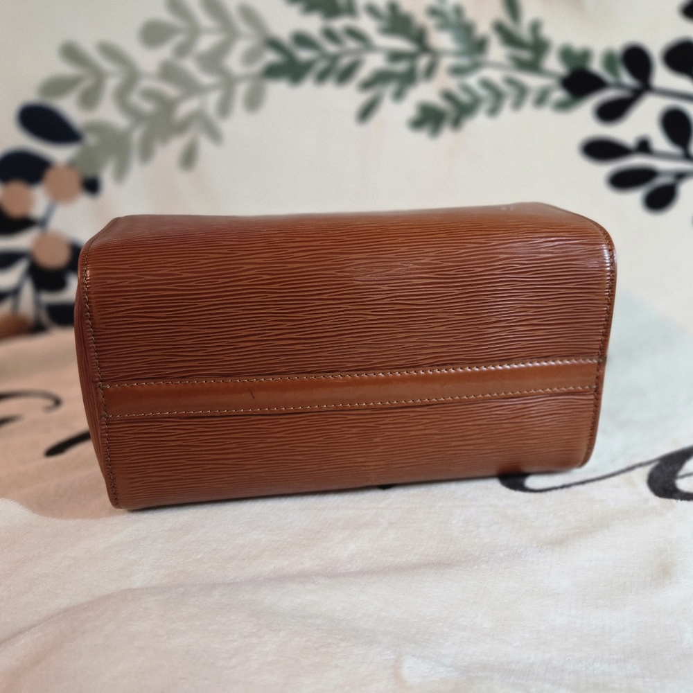 ๐ฏ Authentic Louis Vuitton Epi Speedy 25 Kenyan Fawn - Picture 7 of 16